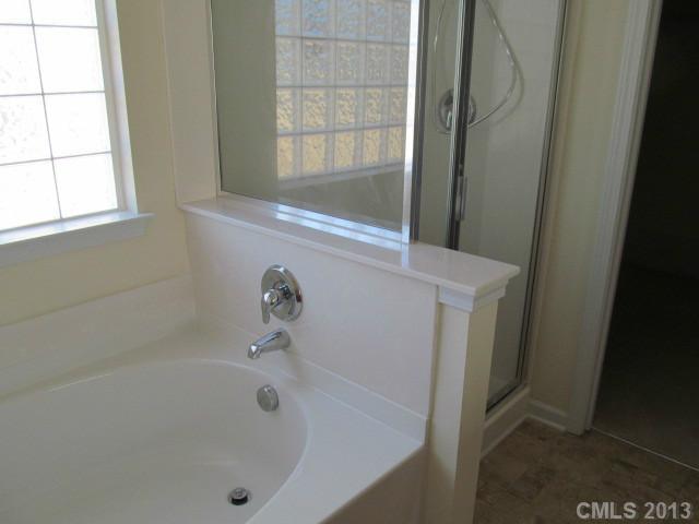 2008 Streamlet Way Monroe, NC 28110 - Photo 7 of 11 Gallery Image 7