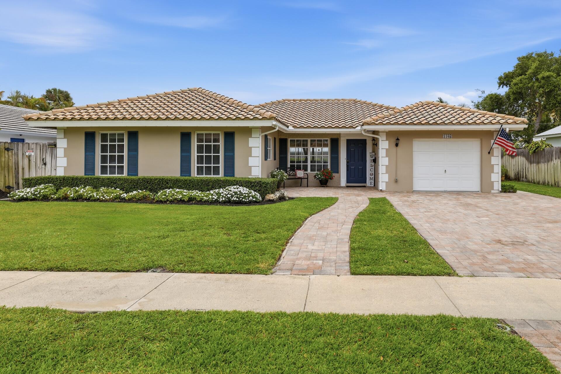 1165 Southwest 12th Road Boca Raton, FL 33486 - Photo 3 of 32 0H8A9175