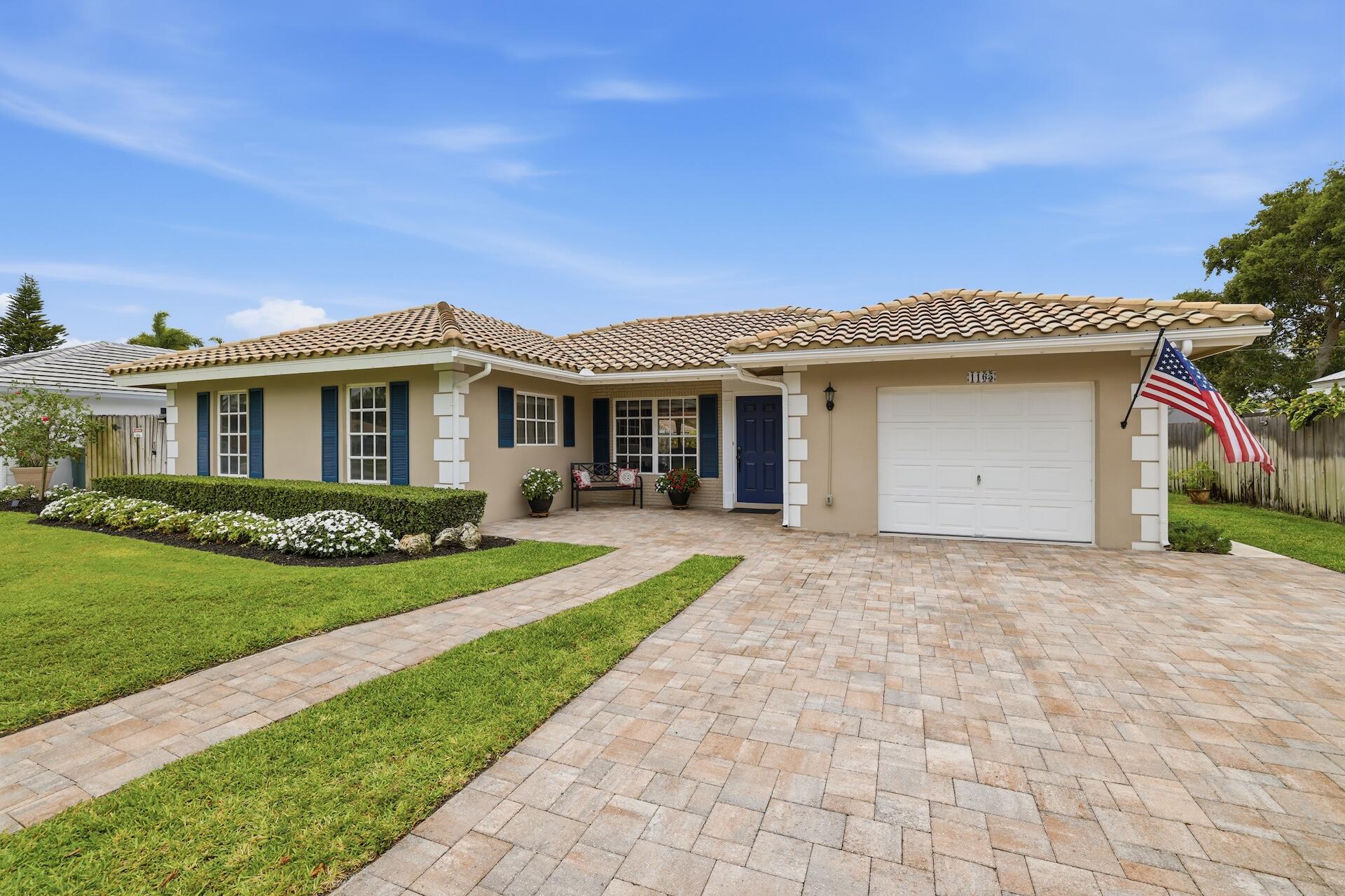 1165 Southwest 12th Road Boca Raton, FL 33486 - Photo 4 of 32 0H8A9180