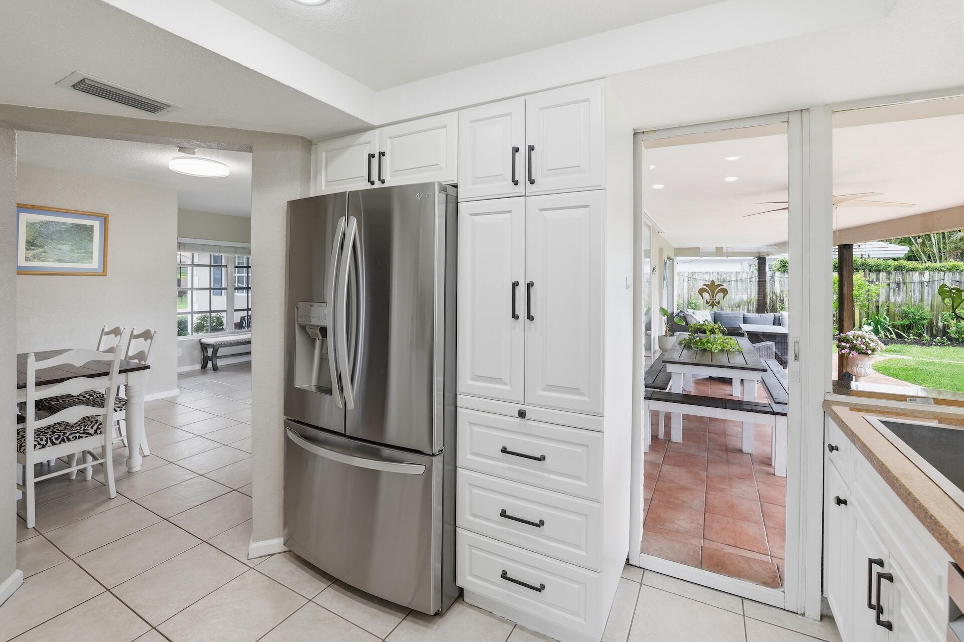 1165 Southwest 12th Road Boca Raton, FL 33486 - Photo 9 of 32 0H8A9205