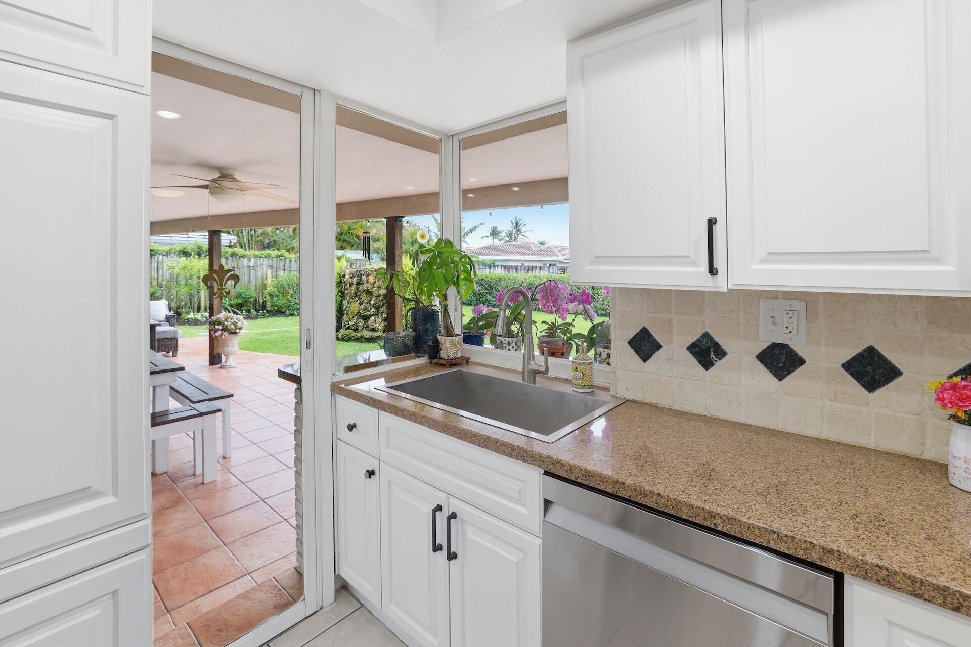 1165 Southwest 12th Road Boca Raton, FL 33486 - Photo 10 of 32 0H8A9210