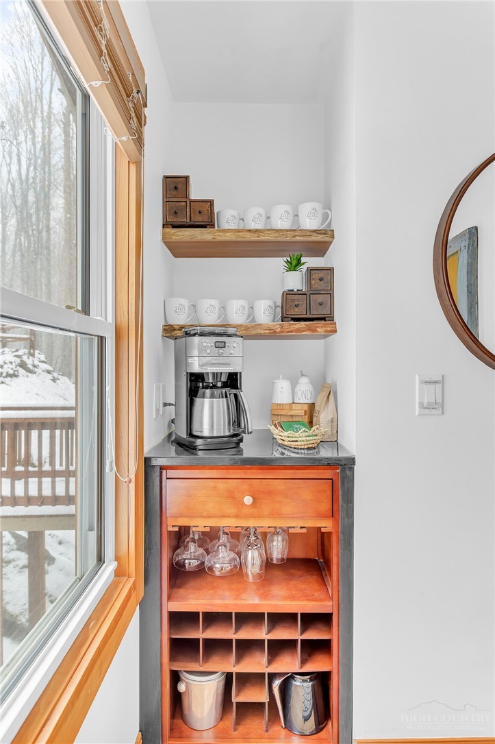 133-135 Locust Ridge Road Beech Mountain, NC 28604 - Photo 22 of 46