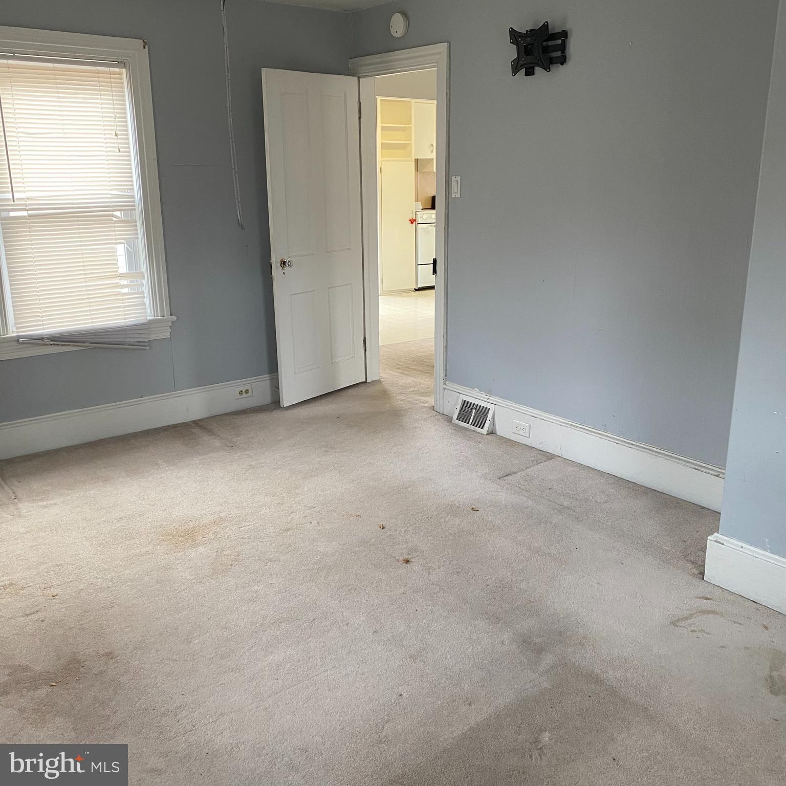 328 328-apt B Broadway Street South, Unit B Pitman, NJ 08071 - Photo 14 of 20 an empty room with windows