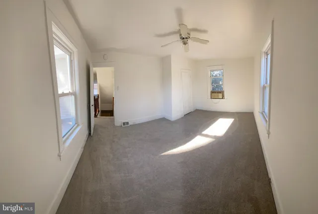 $1,700 | 328 328-apt B Broadway Street South, Unit B, Pitman, NJ 08071