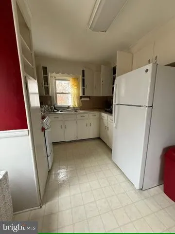 $1,700 | 328 328-apt B Broadway Street South, Unit B, Pitman, NJ 08071