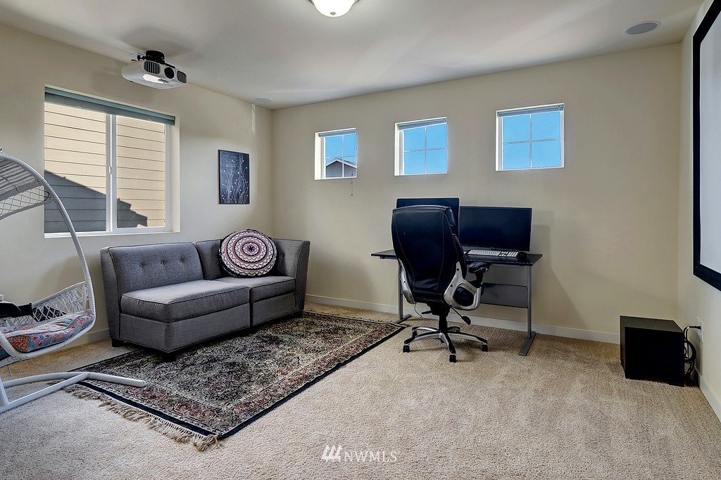 22317 36th Avenue Southeast Bothell, WA 98021 - Photo 12 of 19