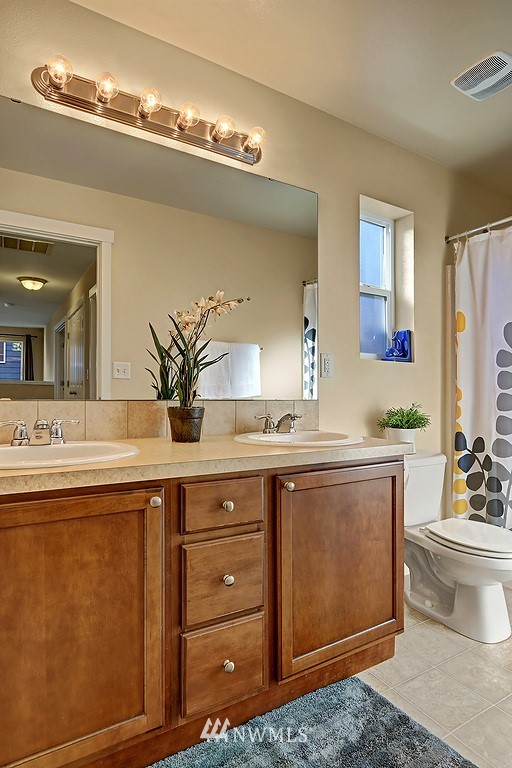 22317 36th Avenue Southeast Bothell, WA 98021 - Photo 17 of 19