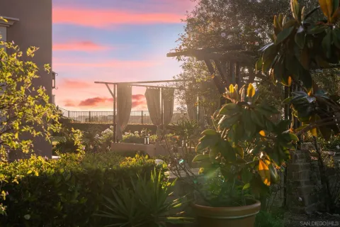 $4,150,000 | 18264 Avenida Manantial, Rancho Santa Fe, CA 92067