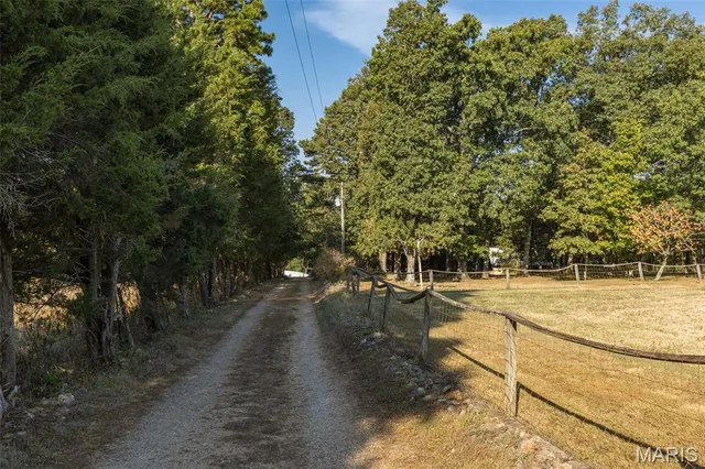 $600,000 | 2725 Madison 238, Fredericktown, MO 63645