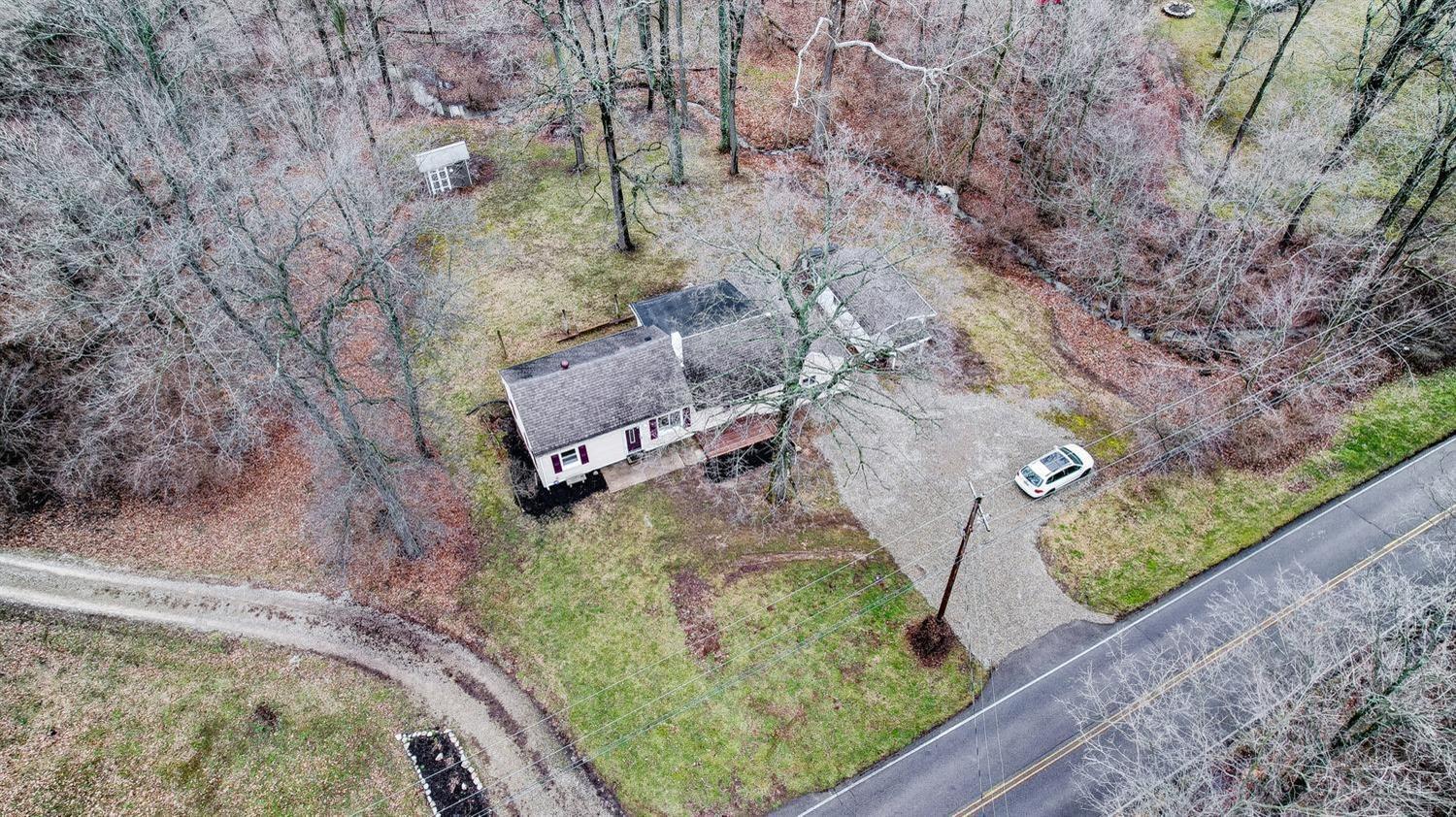 7880 Keister Road Middletown, OH 45042 - Photo 2 of 38
