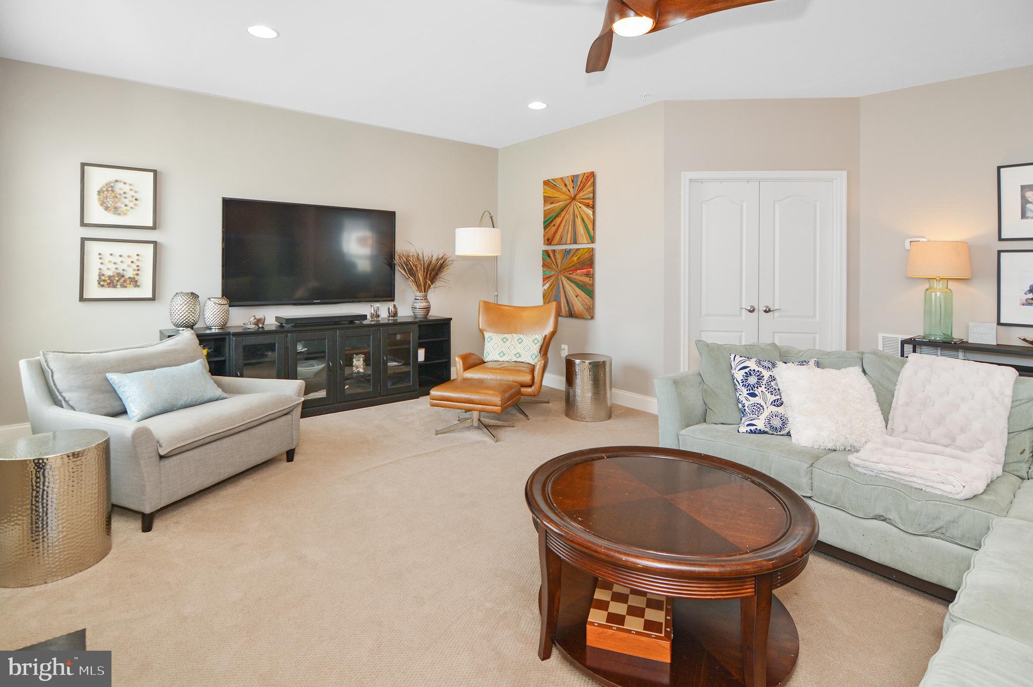 2307 Blackberry Road Baltimore, MD 21209 - Photo 12 of 37