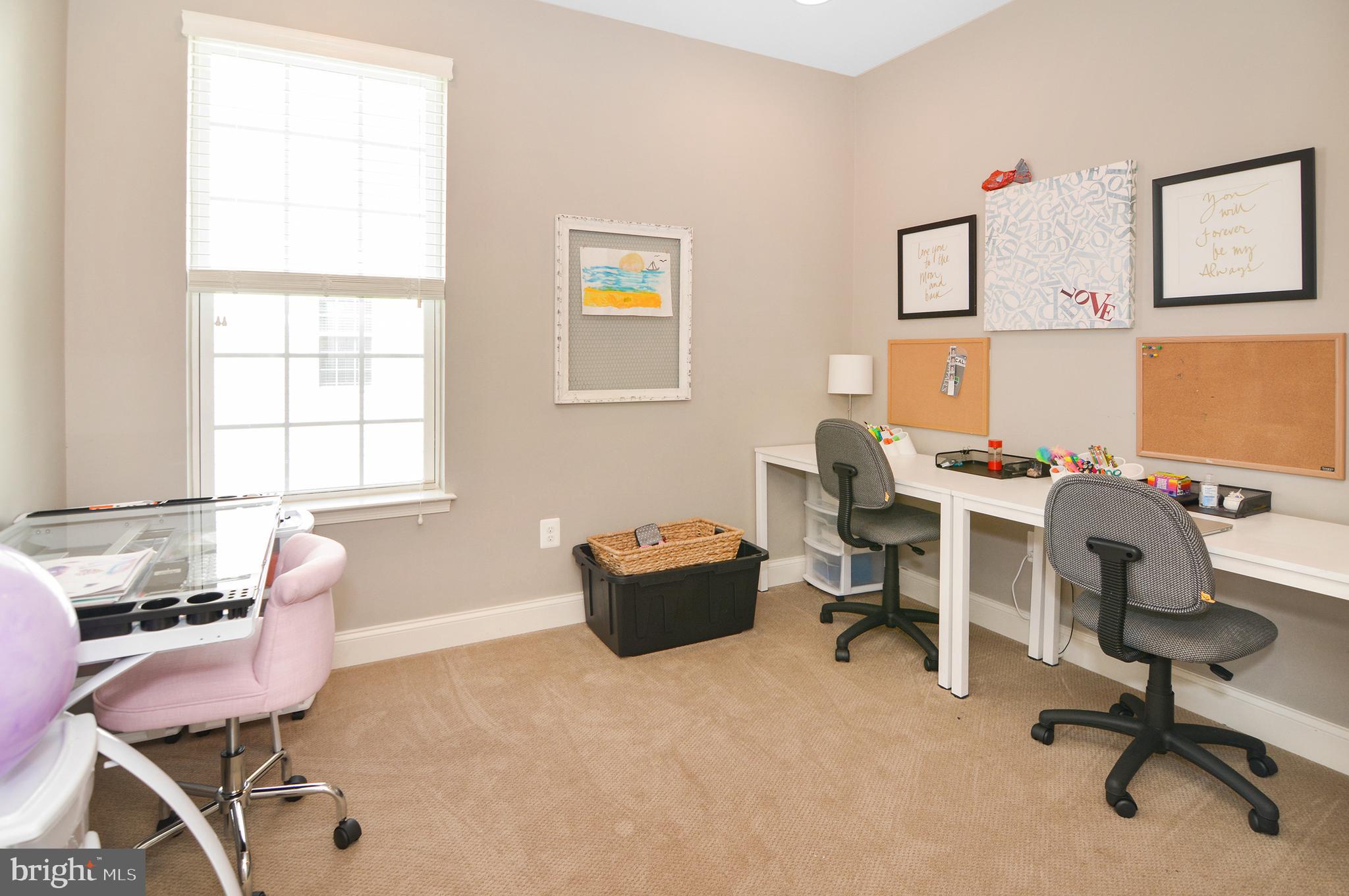2307 Blackberry Road Baltimore, MD 21209 - Photo 14 of 37