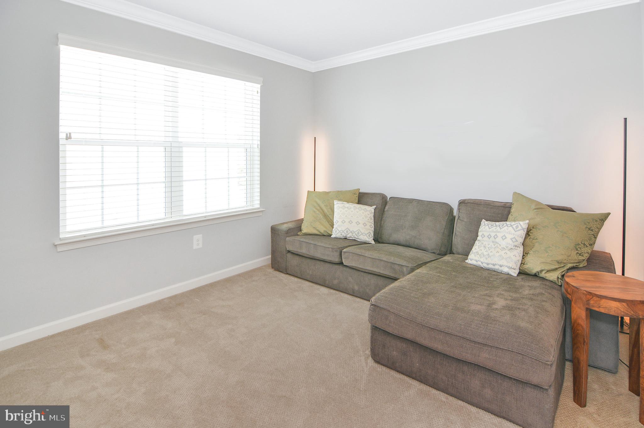 2307 Blackberry Road Baltimore, MD 21209 - Photo 19 of 37