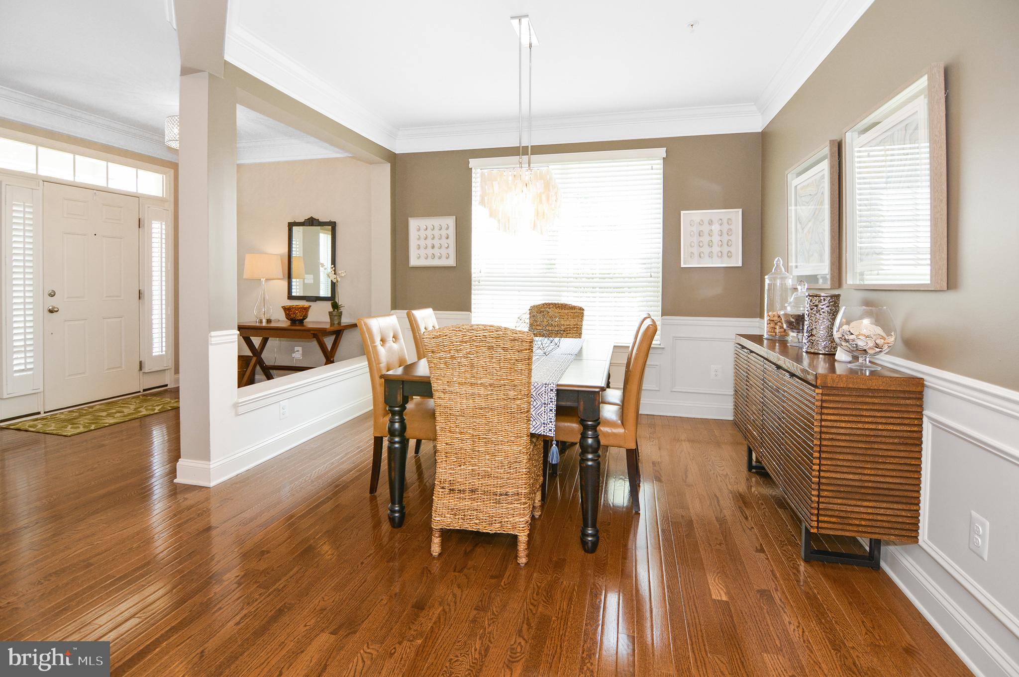 2307 Blackberry Road Baltimore, MD 21209 - Photo 5 of 37