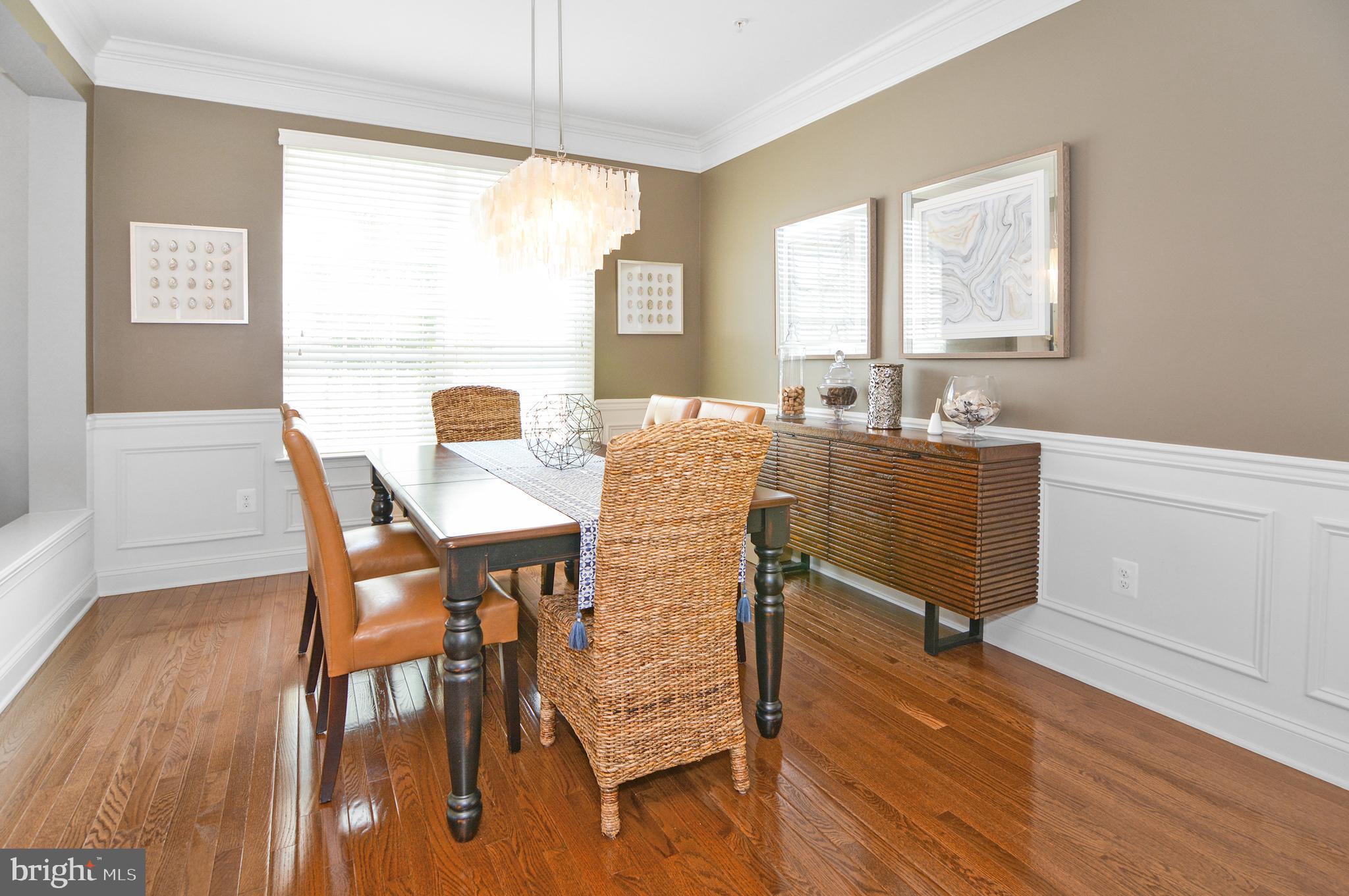 2307 Blackberry Road Baltimore, MD 21209 - Photo 6 of 37