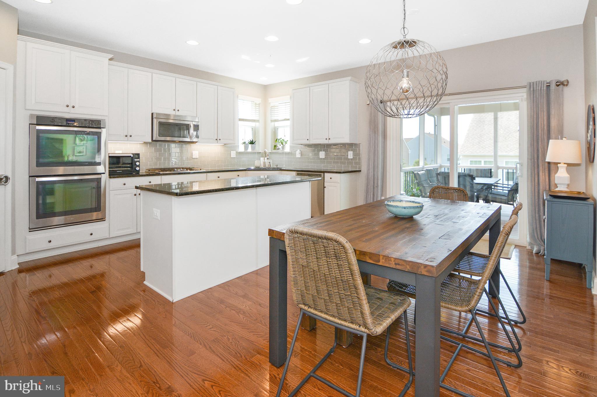 2307 Blackberry Road Baltimore, MD 21209 - Photo 10 of 37