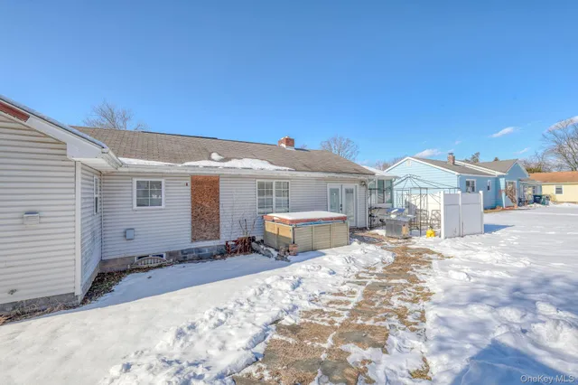 $325,000 | 29 Vans Terrace, Lake Katrine, NY 12449