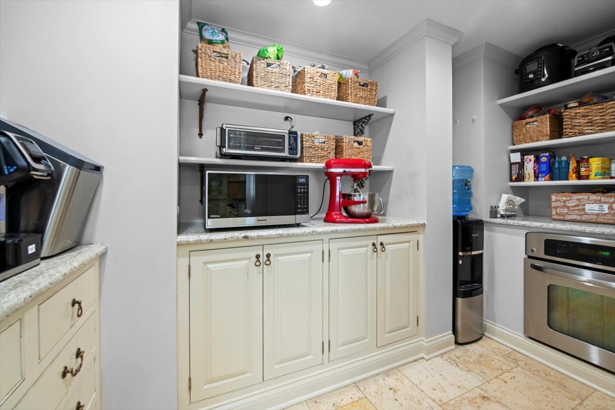 10 Deepwood Road Barrington Hills, IL 60010 - Photo 20 of 65