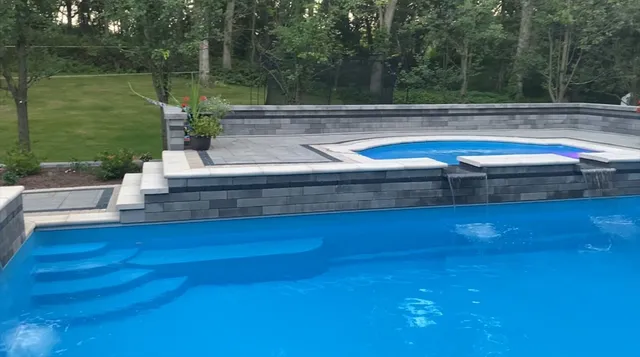 $1,695,000 | 10 Deepwood Road, Barrington Hills, IL 60010