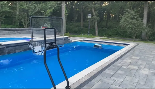 $1,695,000 | 10 Deepwood Road, Barrington Hills, IL 60010