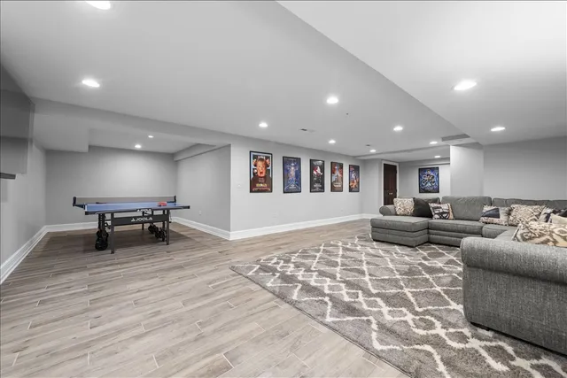 $1,695,000 | 10 Deepwood Road, Barrington Hills, IL 60010