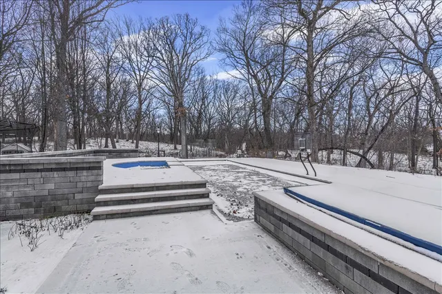 $1,695,000 | 10 Deepwood Road, Barrington Hills, IL 60010