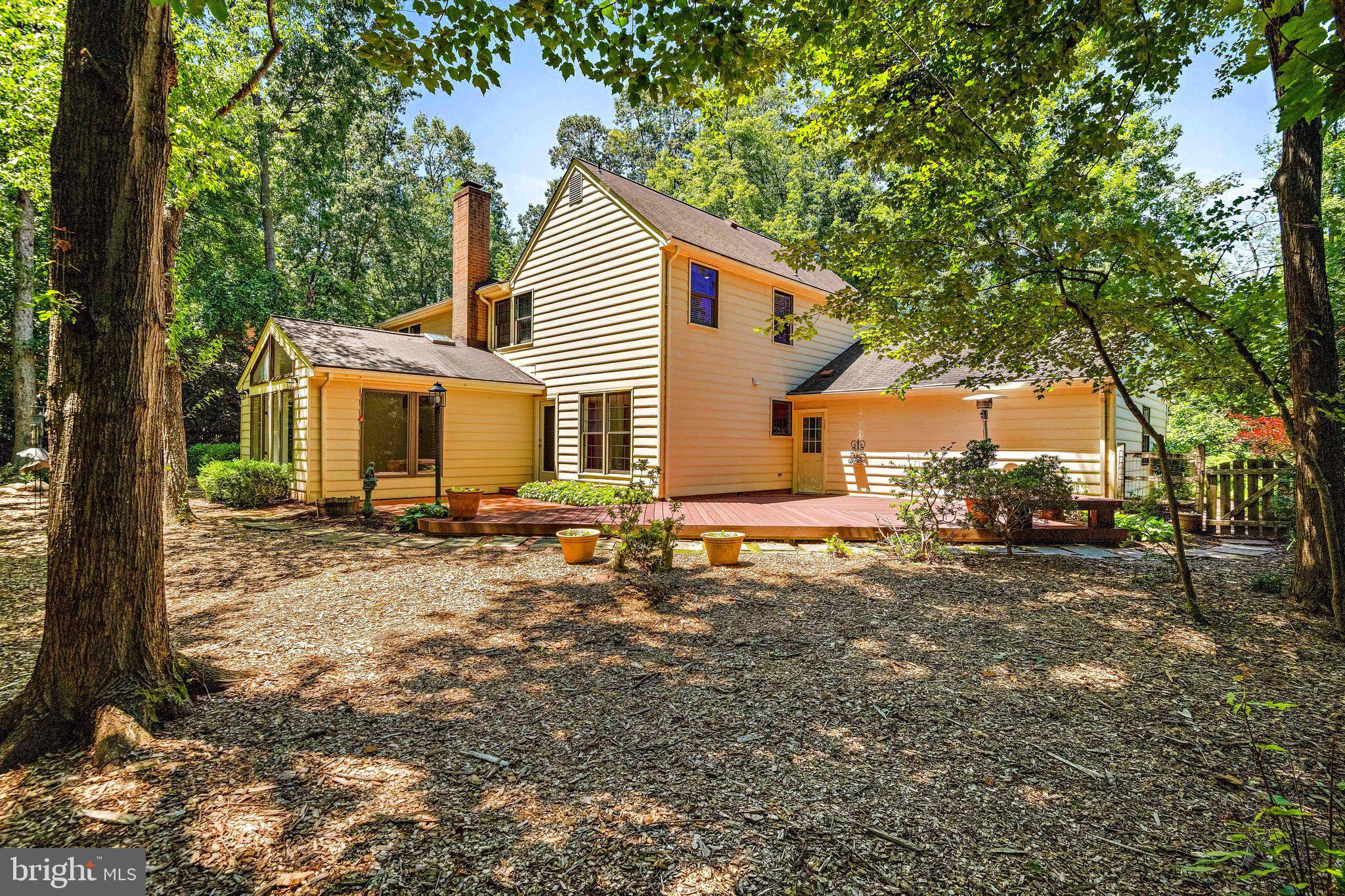 11311 Handlebar Road Reston, VA 20191 - Photo 65 of 78 Back Yard View
