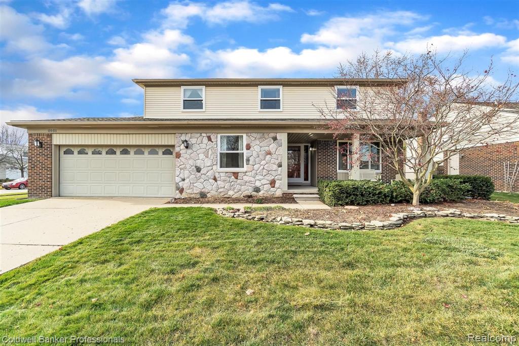 6951 East Spring Drive Canton, MI 48187 - Photo 1 of 43