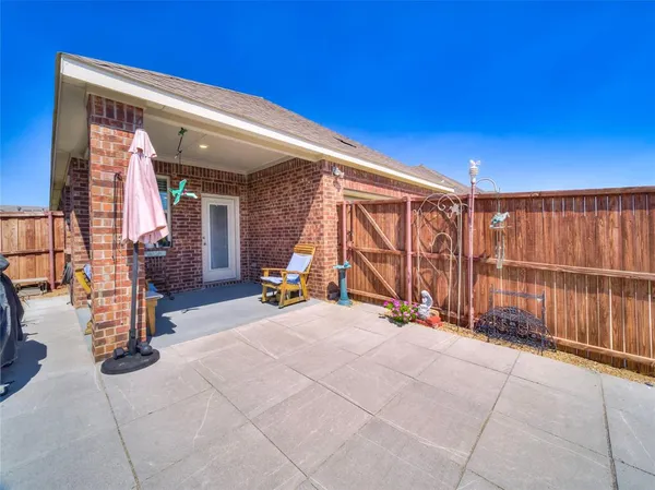 $2,395 | 1520 Saratoga Avenue, Celina, TX 75009
