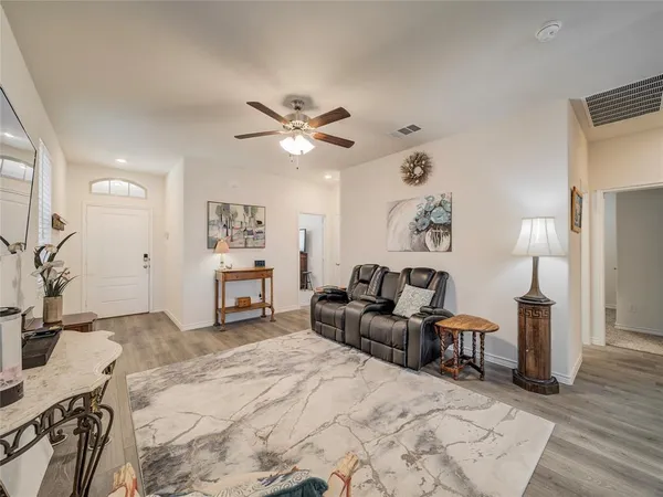 $2,395 | 1520 Saratoga Avenue, Celina, TX 75009