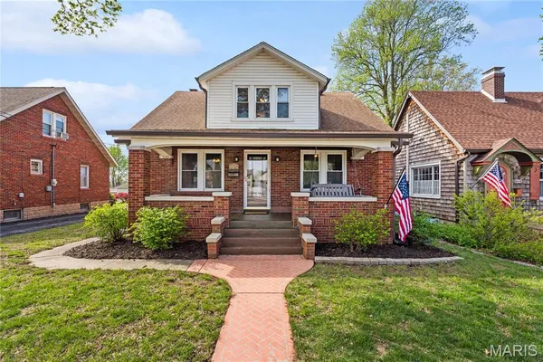 $265,000 | 412 Park Street, Waterloo, IL 62298