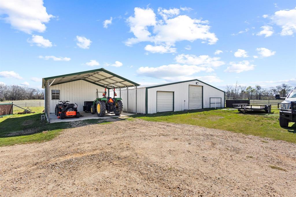 521 County Road Blossom, TX 75416 - Photo 28 of 40