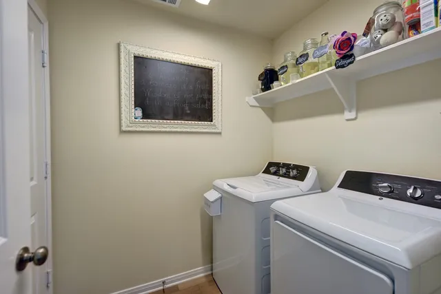 $325,000 | 1009 Old Vine Road, Brenham, TX 77833