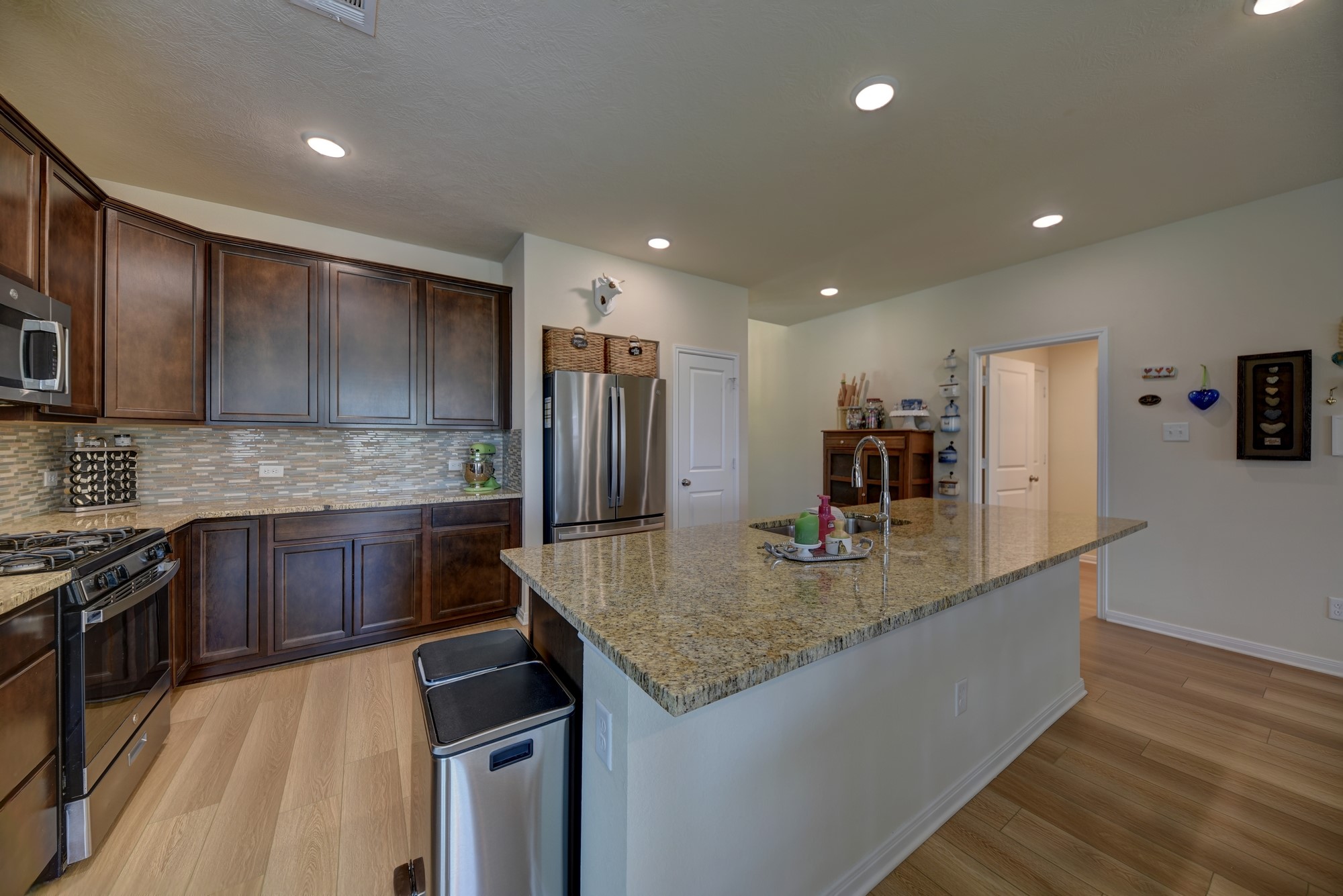 1009 Old Vine Road Brenham, TX 77833 - Photo 5 of 31