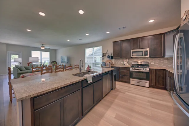 $325,000 | 1009 Old Vine Road, Brenham, TX 77833