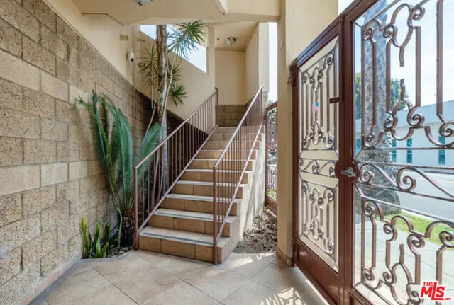 $2,650 | 2301 Santa Monica Boulevard, Unit 202, Santa Monica, CA 90404