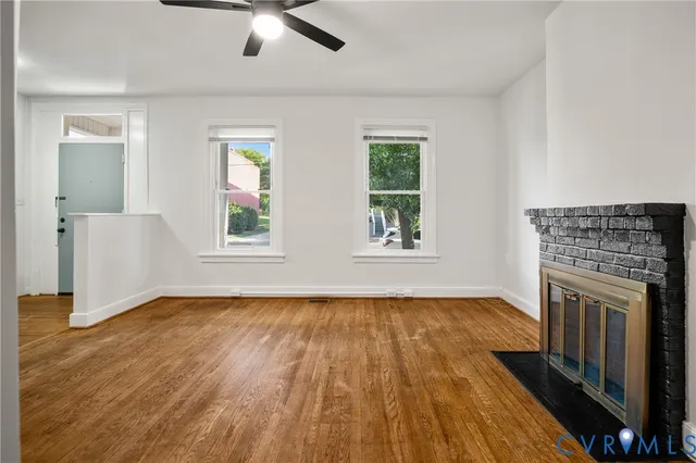 a view of an entryway