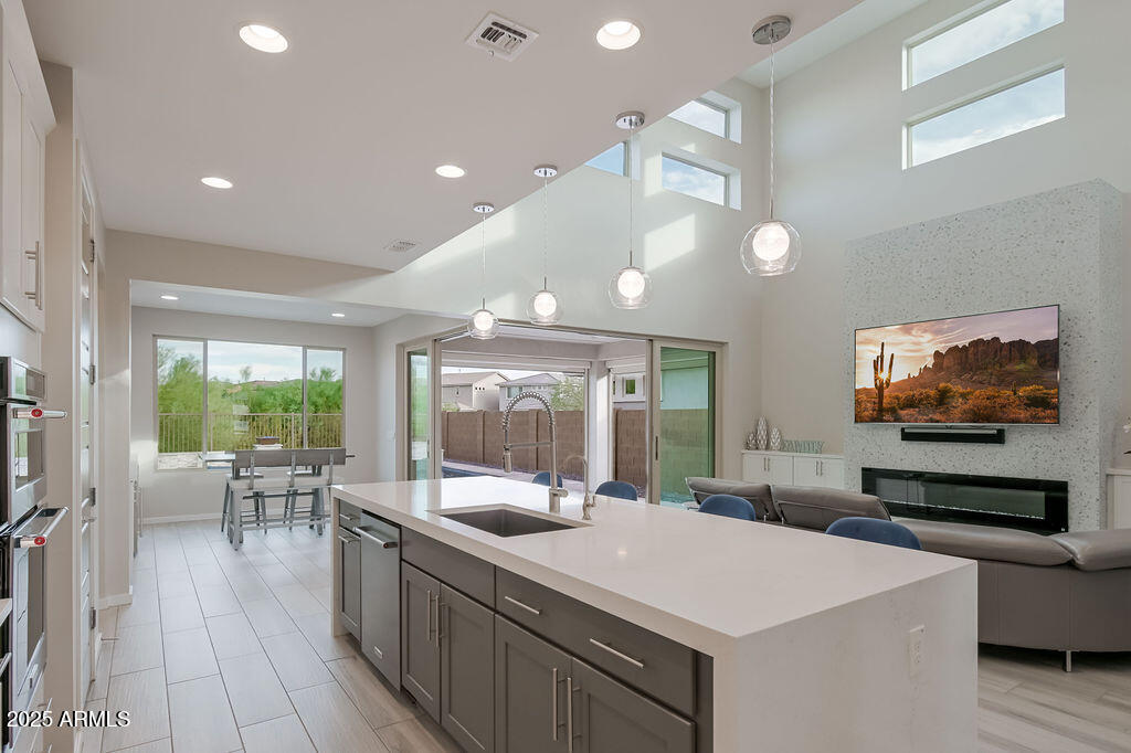 22011 North 34th Way Phoenix, AZ 85050 - Photo 15 of 57 Gourmet Kitchen