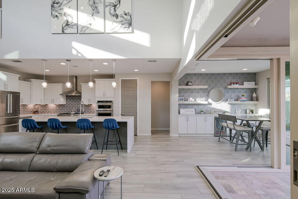 22011 North 34th Way Phoenix, AZ 85050 - Photo 18 of 57 Great Room