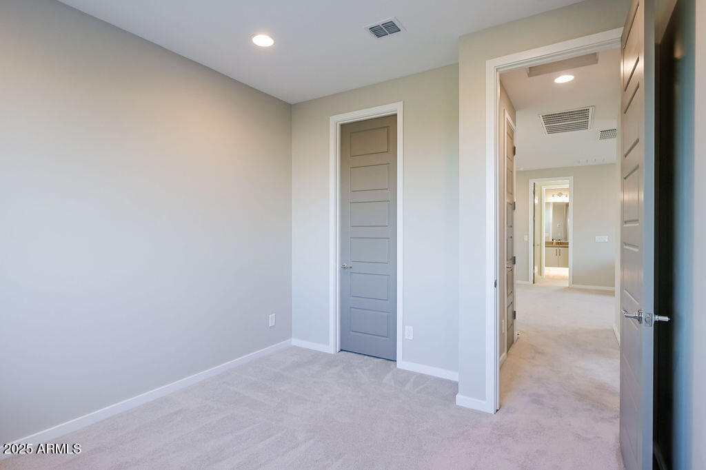 22011 North 34th Way Phoenix, AZ 85050 - Photo 35 of 57 Guest Room 2