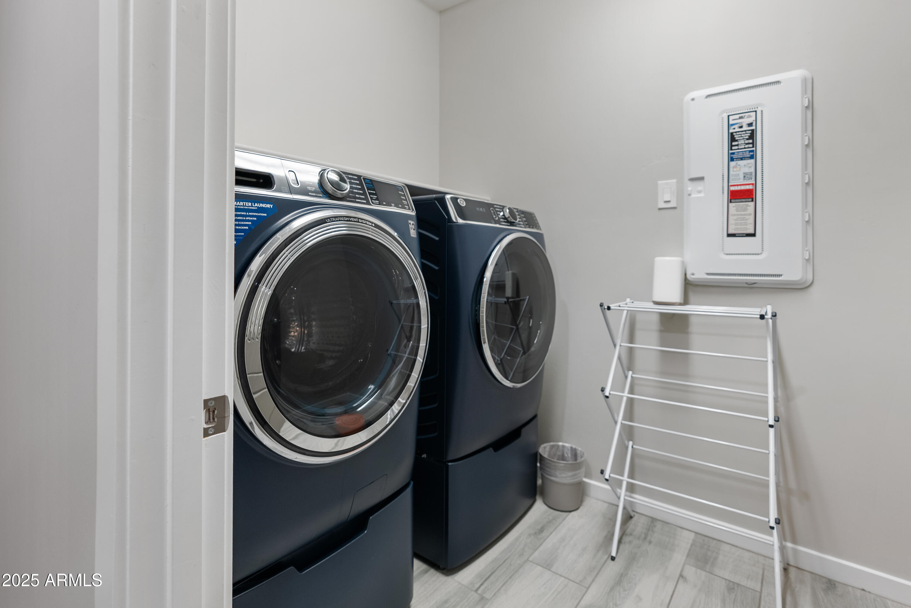 22011 North 34th Way Phoenix, AZ 85050 - Photo 38 of 57 Main Floor Laundry
