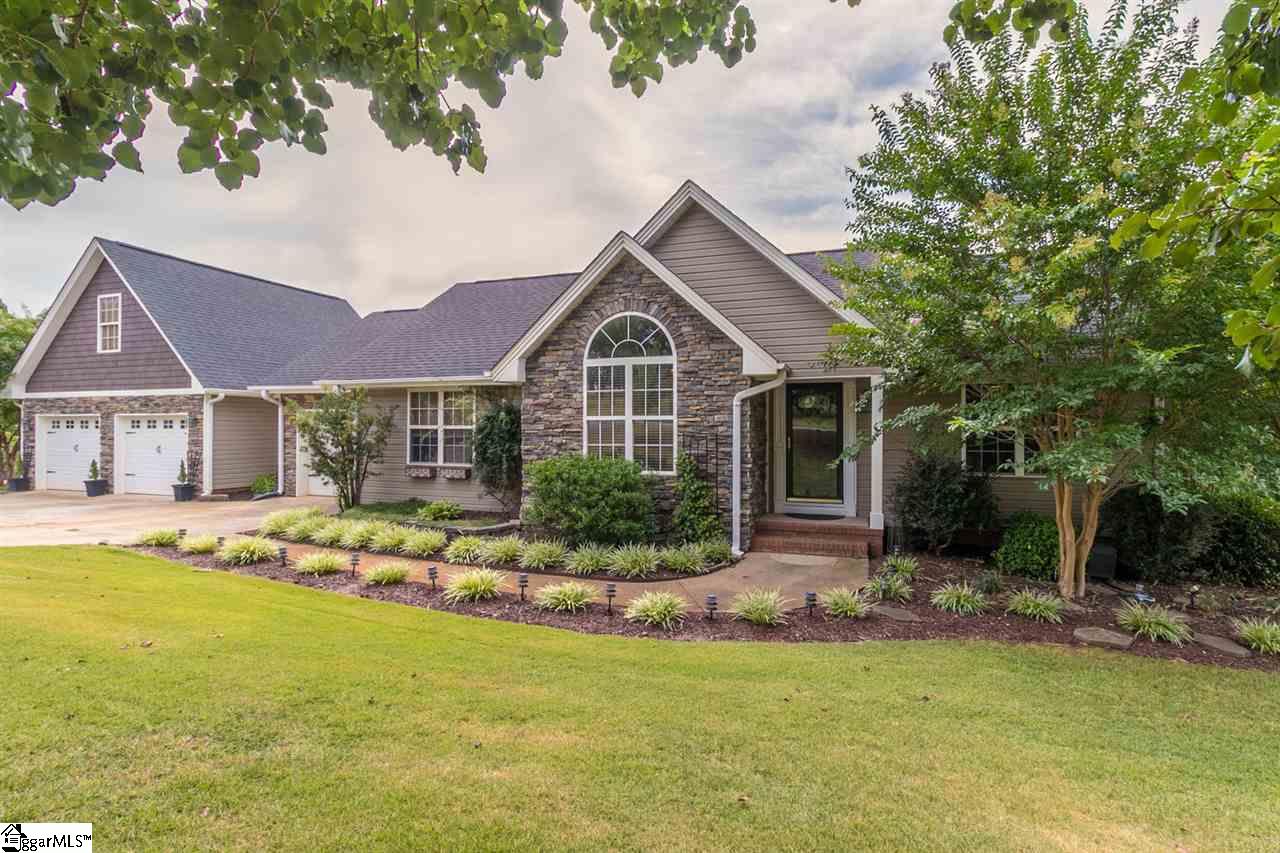 116 Rochester Road Easley, SC 29640 - Photo 1 of 35 Gallery Image 1
