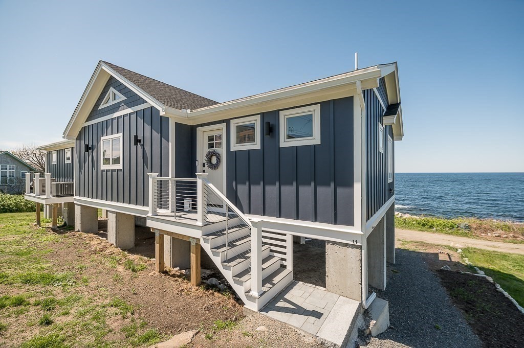 14 Sunset Point Road Gloucester, MA 01930 - Photo 38 of 40 a view of deck with patio
