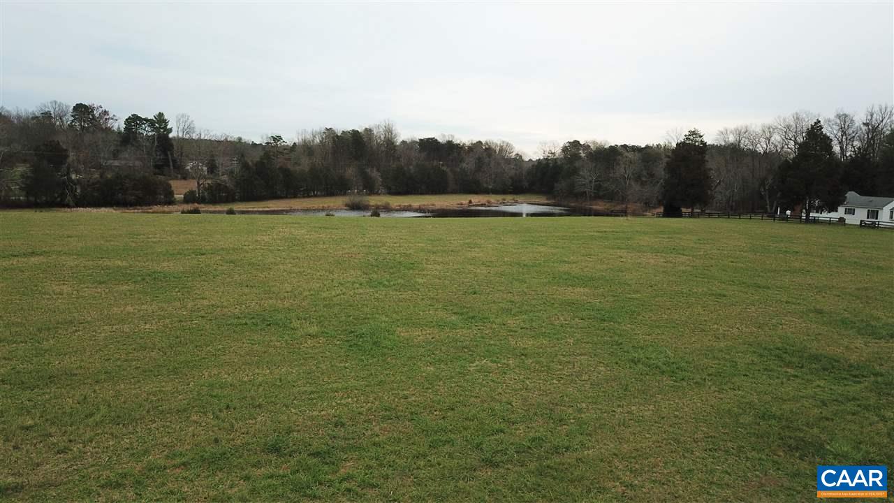 4259 Richmond Road Keswick, VA 22947 - Photo 5 of 32 a view of outdoor space and yard