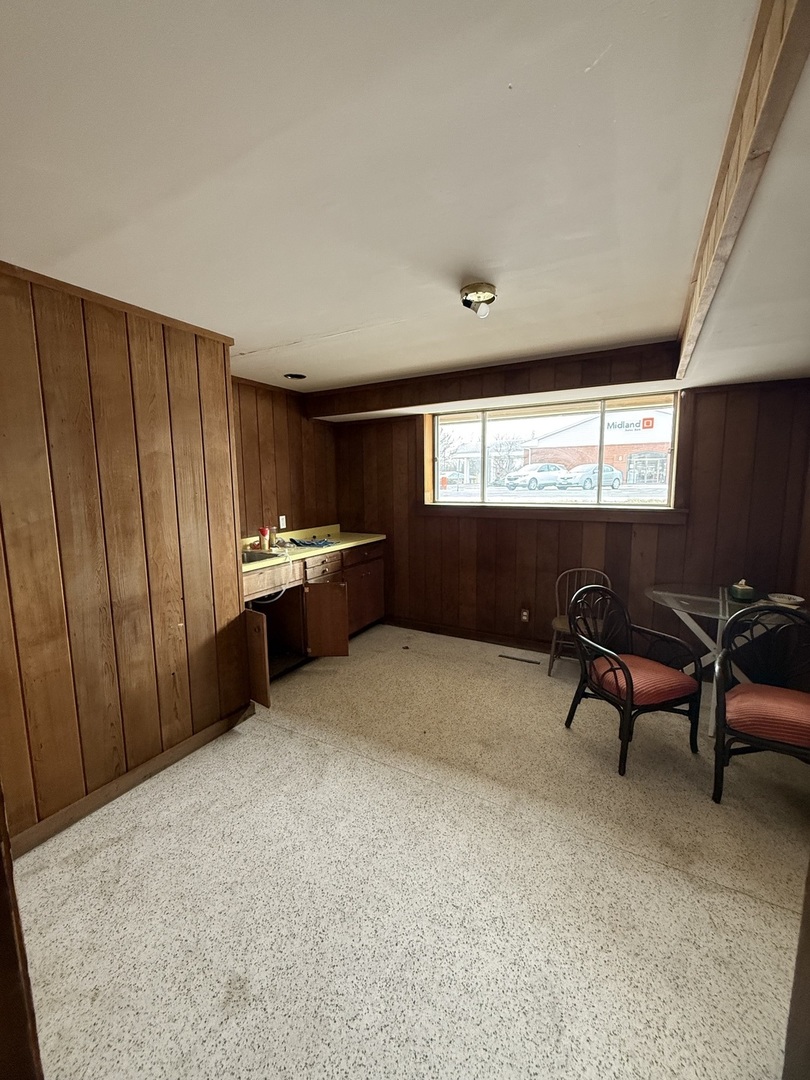 777 South Main Street, Unit ALL Princeton, IL 61356 - Photo 17 of 27