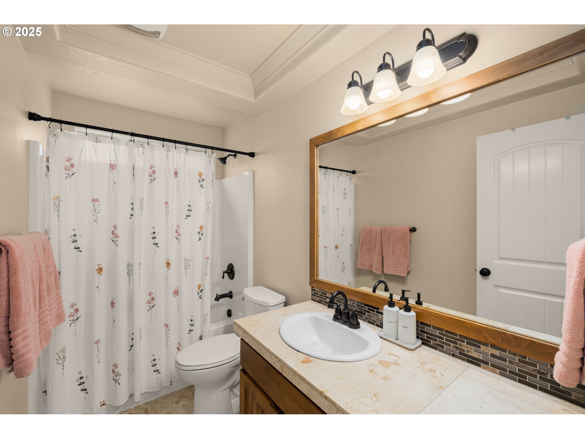 17760 Southwest Robert Lane Beaverton, OR 97078 - Photo 27 of 36