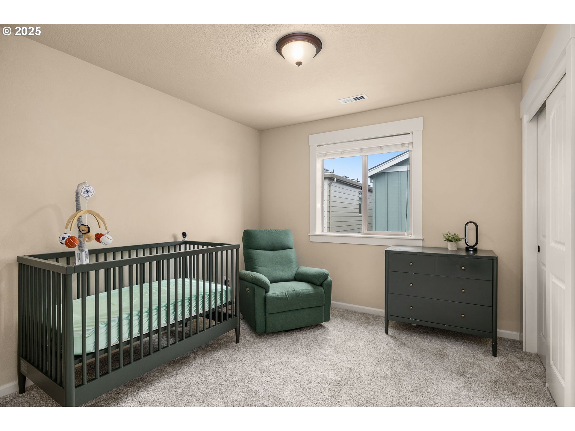 17760 Southwest Robert Lane Beaverton, OR 97078 - Photo 29 of 36