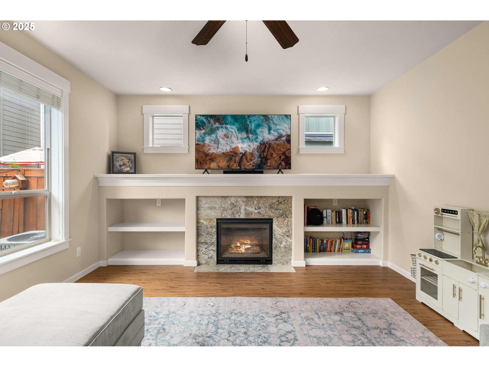 17760 Southwest Robert Lane Beaverton, OR 97078 - Photo 3 of 36