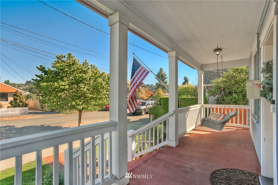243 Wells Avenue North Renton, WA 98057 - Photo 33 of 34 Gallery Image 33