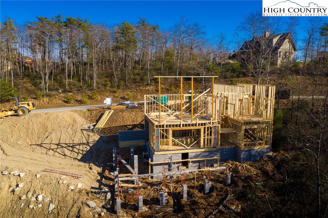 353 Pepperroot Road Boone, NC 28607 - Photo 10 of 38